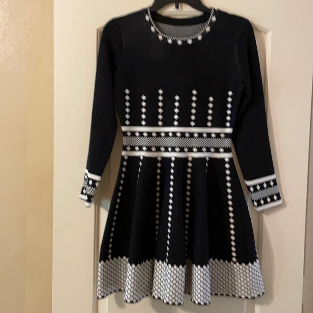Black and cream fit and flair knit dress size M